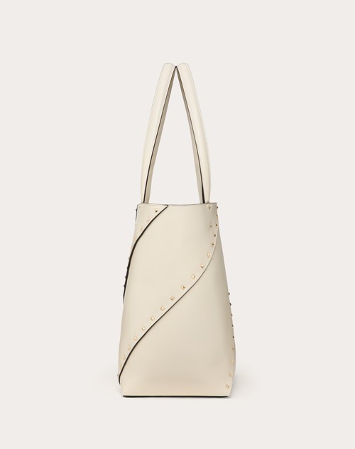 Red Valentino BORSA SHOPPING VALENTINO GARAVANI VALENTINO GARAVANI ROCKSTUD WISPY IN VITELLO Vendita Calda