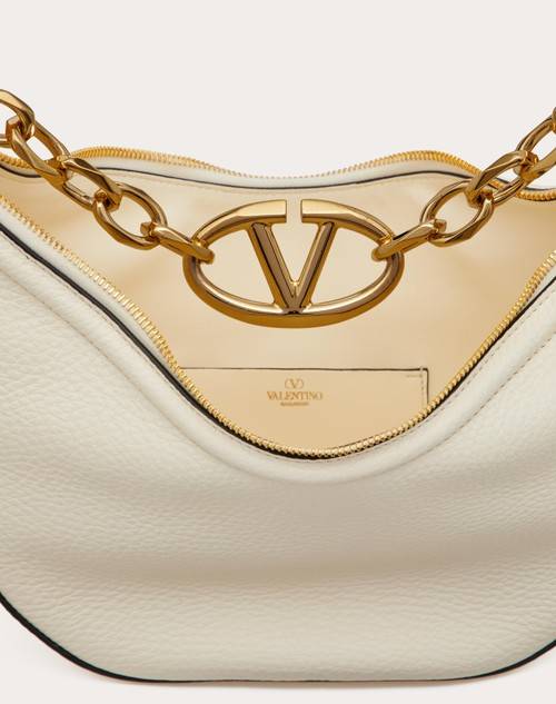 Red Valentino HOBO PICCOLA VLOGO MOON BAG IN VITELLO GRANATO CON CATENA Acquista Ora