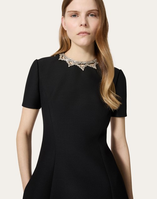 Red Valentino ABITO CORTO IN CREPE COUTURE RICAMATO Liquidazione