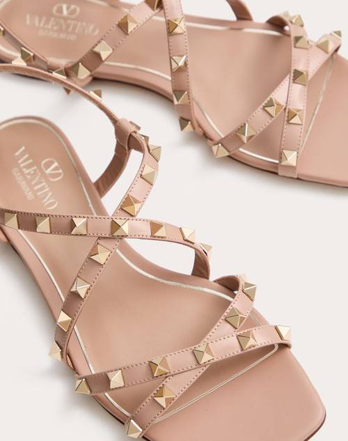 Red Valentino SANDALO ROCKSTUD IN VITELLO CON CINTURINI In Vendita