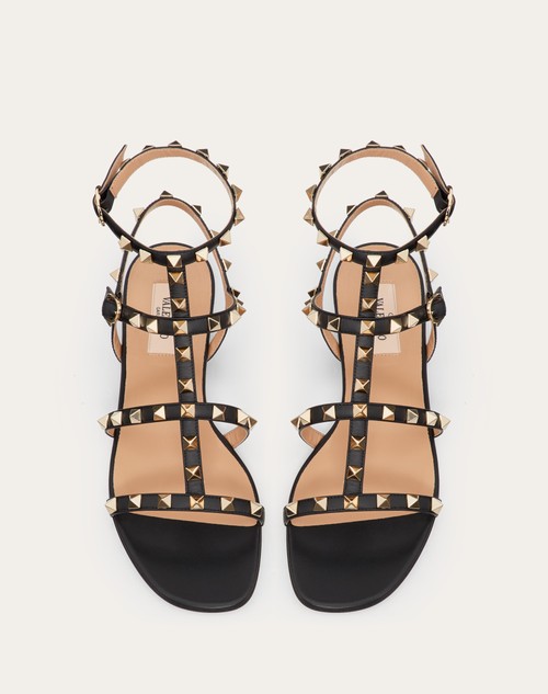 Red Valentino SANDALO BASSO ROCKSTUD IN VITELLO CON CINTURINI Fornitura limitata