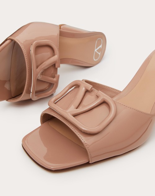 Red Valentino SANDALO SLIDE VLOGO SIGNATURE IN VERNICE 60MM Offerta natalizia