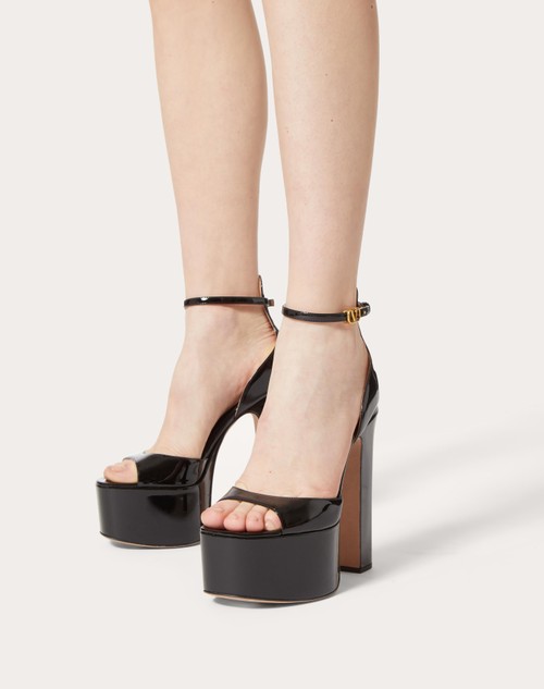 Red Valentino SANDALO CON PLATEAU VALENTINO GARAVANI TAN-GO IN VERNICE 155MM Grandi sconti