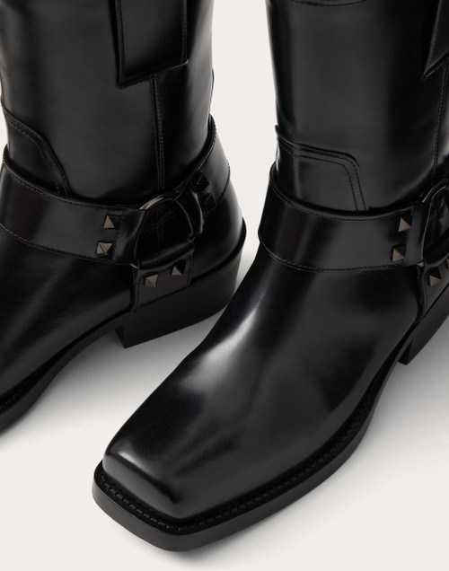 Red Valentino STIVALETTO BIKER ROCKSTUD IN VITELLO 40MM Comprane uno, ottenene uno gratis