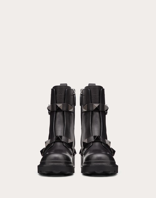 Red Valentino COMBAT BOOT ROMAN STUD IN VITELLO E BORCHIE IN TONO 40MM Fino al 55% di sconto