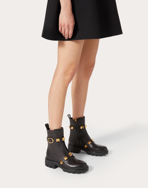 Red Valentino COMBAT BOOT ROMAN STUD IN VITELLO 40MM Discount Store per i nuovi prodotti