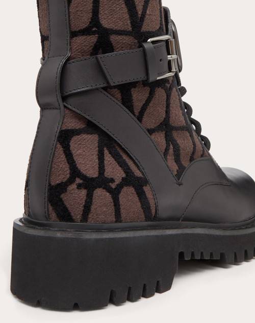 Red Valentino COMBAT BOOT VLOGO SIGNATURE IN VITELLO E TOILE ICONOGRAPHE 35MM 50% di sconto con spedizione gratuita