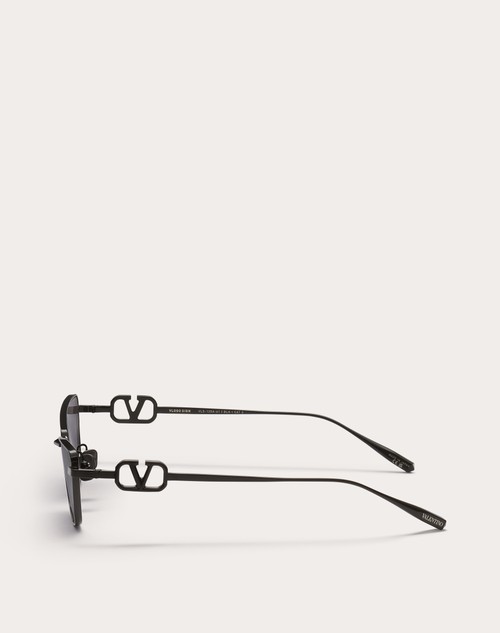 Red Valentino VLOGO SIGN OCCHIALE CAT-EYE IN TITANIO Ritorno libero