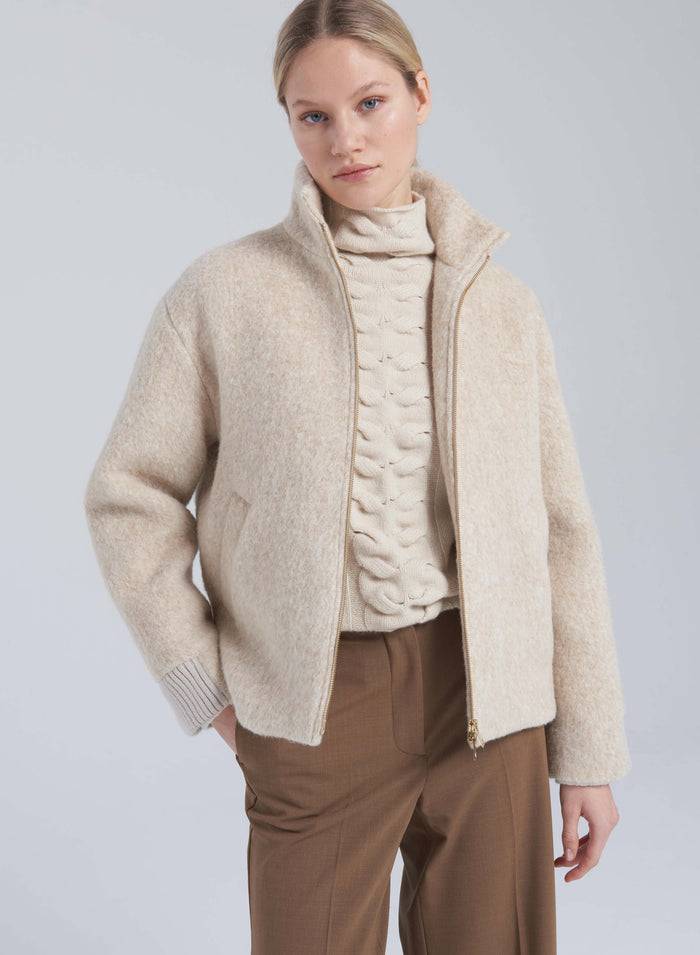 Lorena Antoniazzi BOMBER IN ALPACA E LANA In Linea