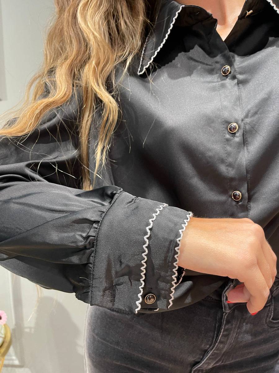 Lovely Sisters Camicia chic nera Prezzo Ridotto
