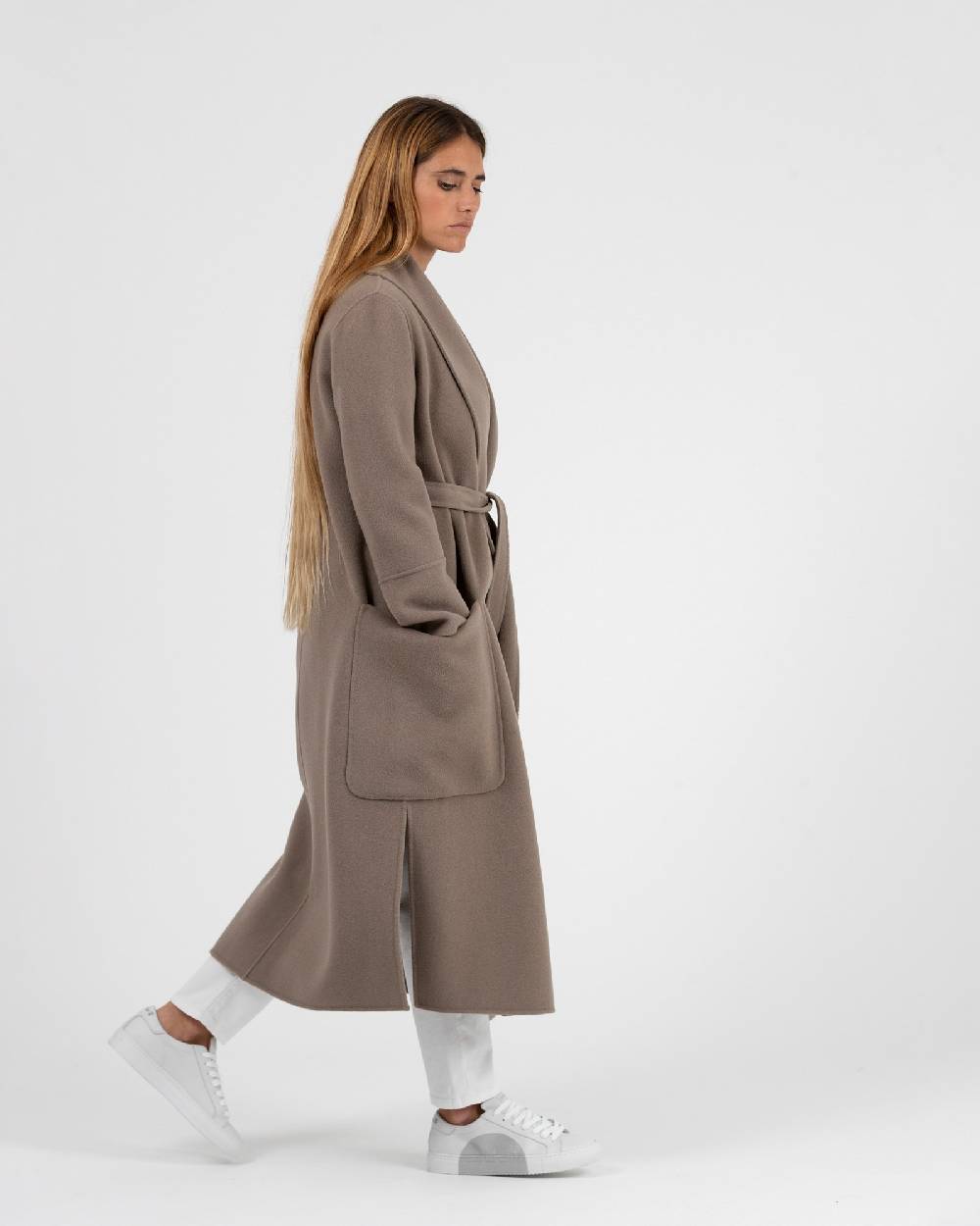 Rialto 48 CAPPOTTO LUNGO CON CINTURA 2025
