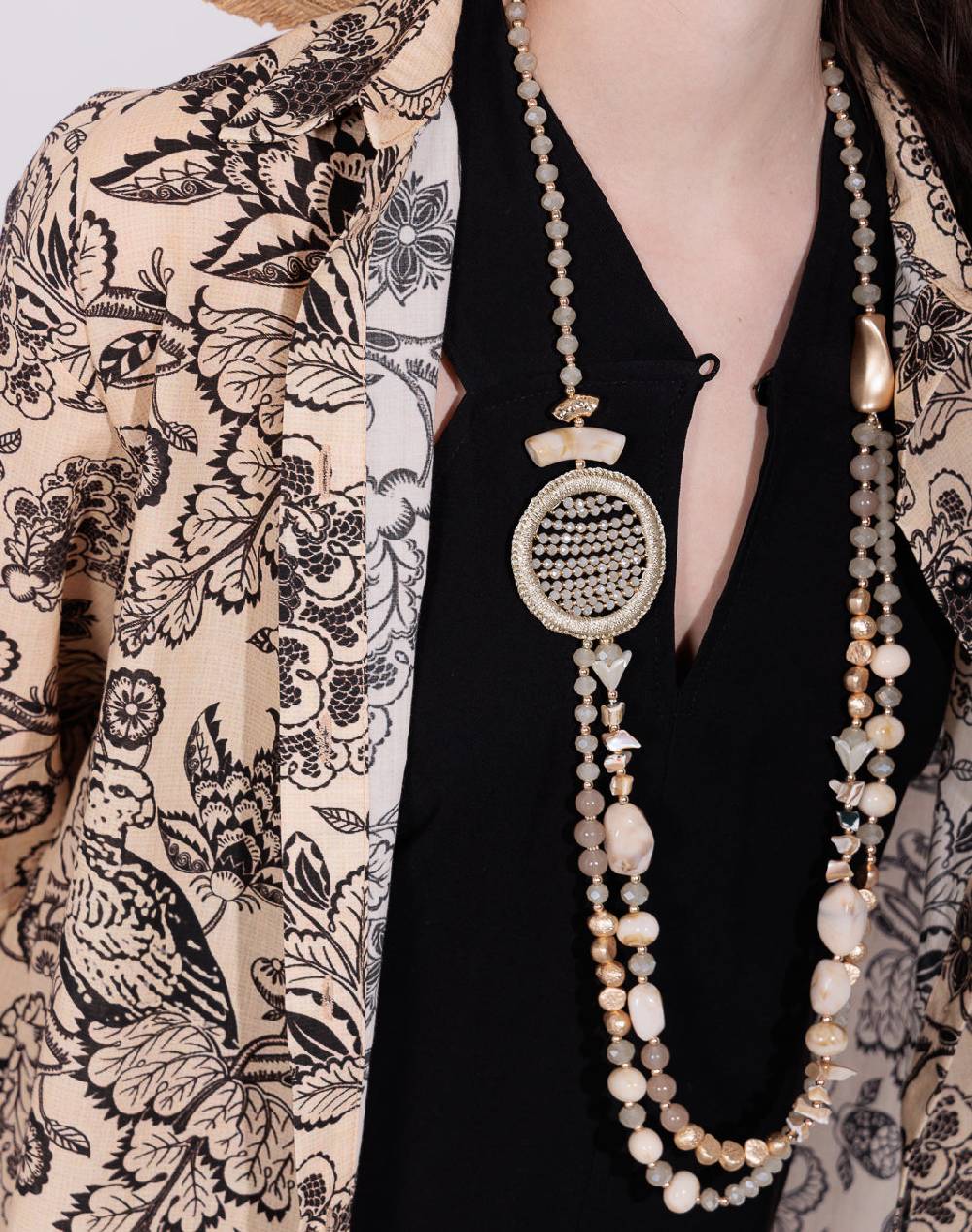 Risskio Arcelia - Collana con perline e lavorazione crochet In Linea