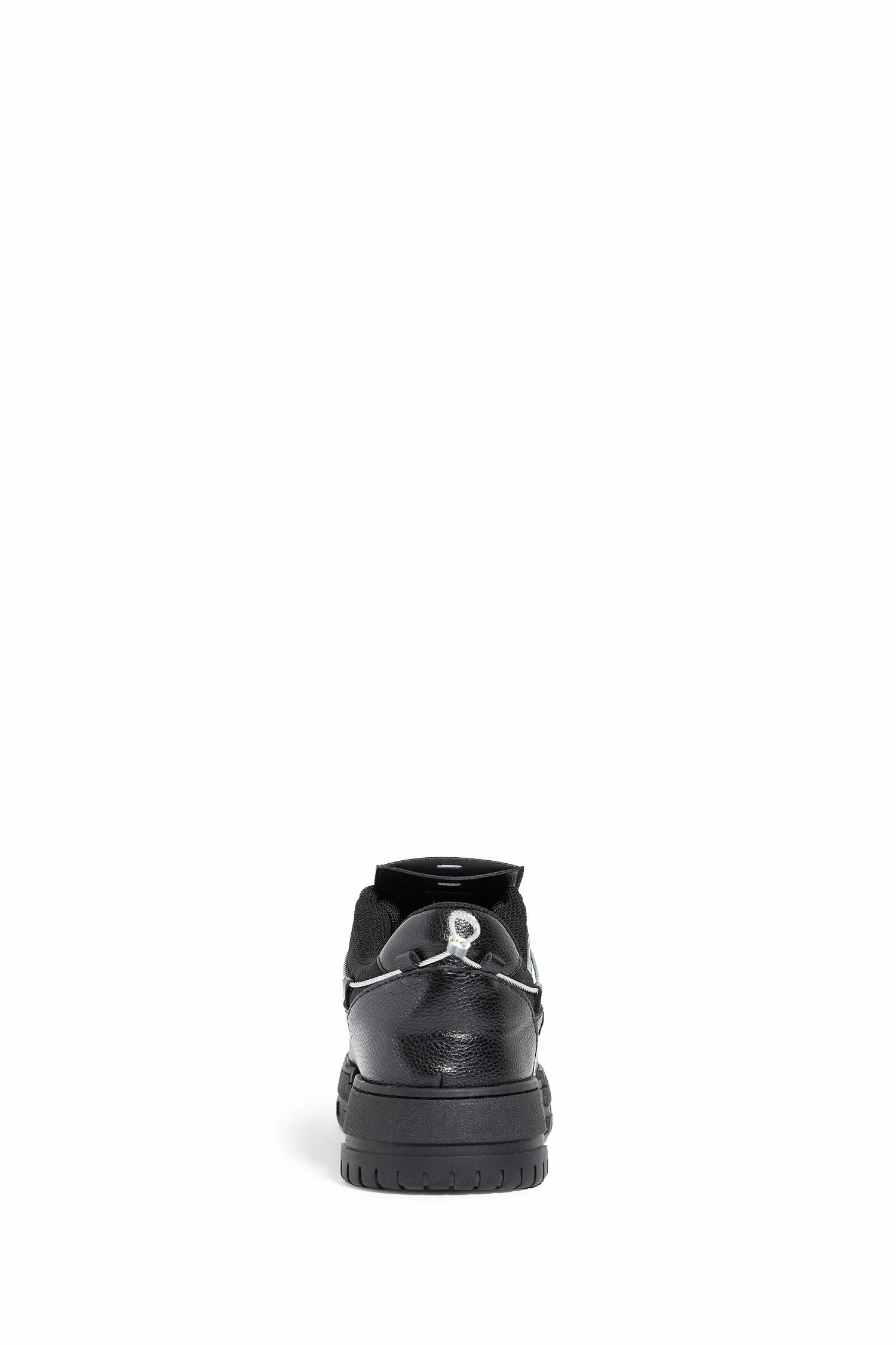 Antonioli 44 LABEL GROUP MAN BLACK SNEAKERS Comprane uno, ottenene uno gratis