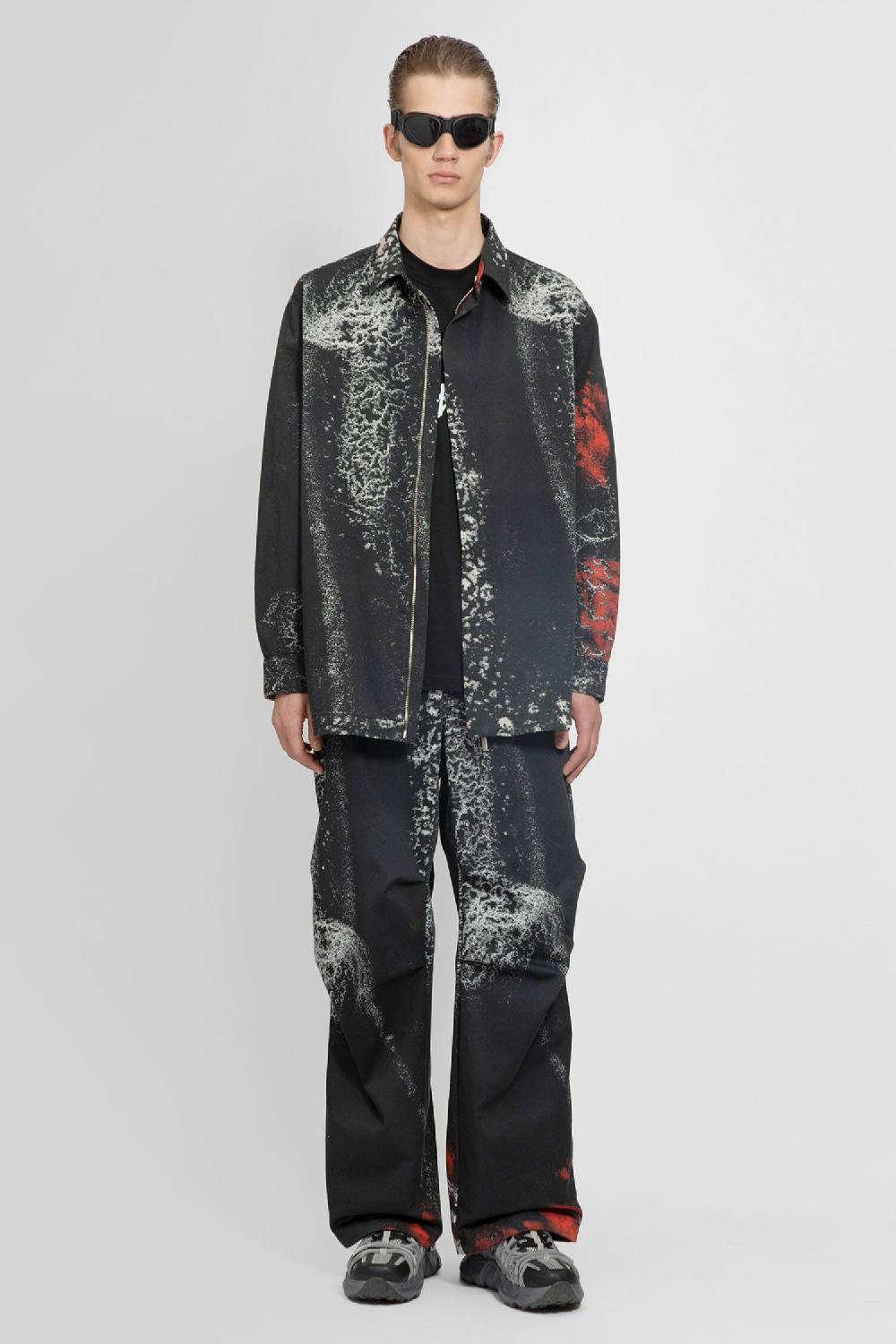 Antonioli 44 LABEL GROUP MAN BLACK TROUSERS Vendite Flash