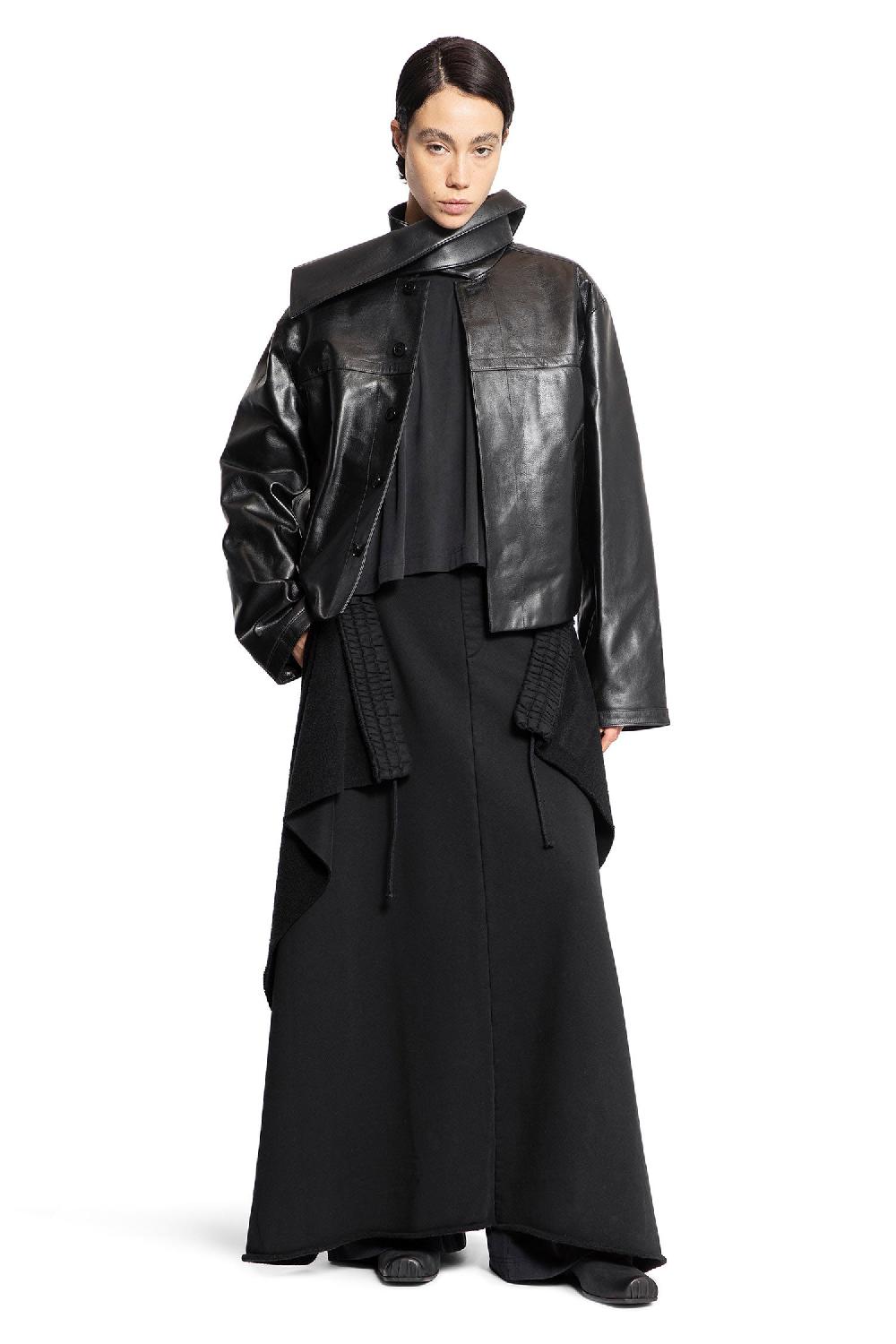 Antonioli ALAINPAUL WOMAN BLACK T-SHIRTS & TANK TOPS 2025