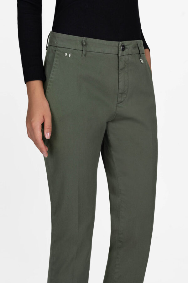 Sartoria Tramarossa PANTALONE ADELE SLIM IN COTONE VERDE Negozio