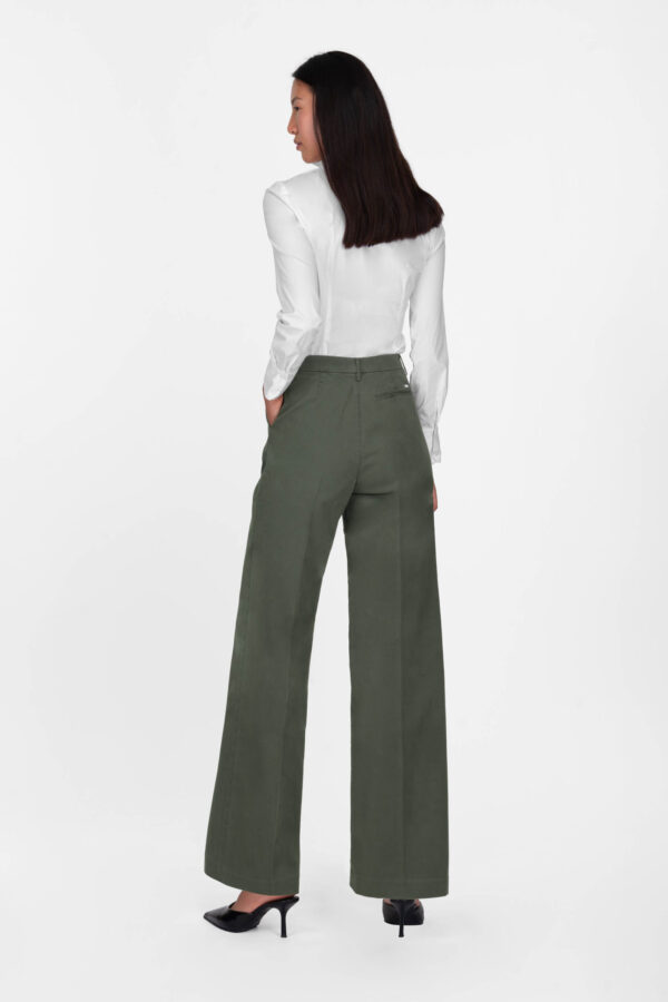 Sartoria Tramarossa PANTALONE AURELIA WIDE LEG IN GABARDINA DI COTONE VERDE Italy