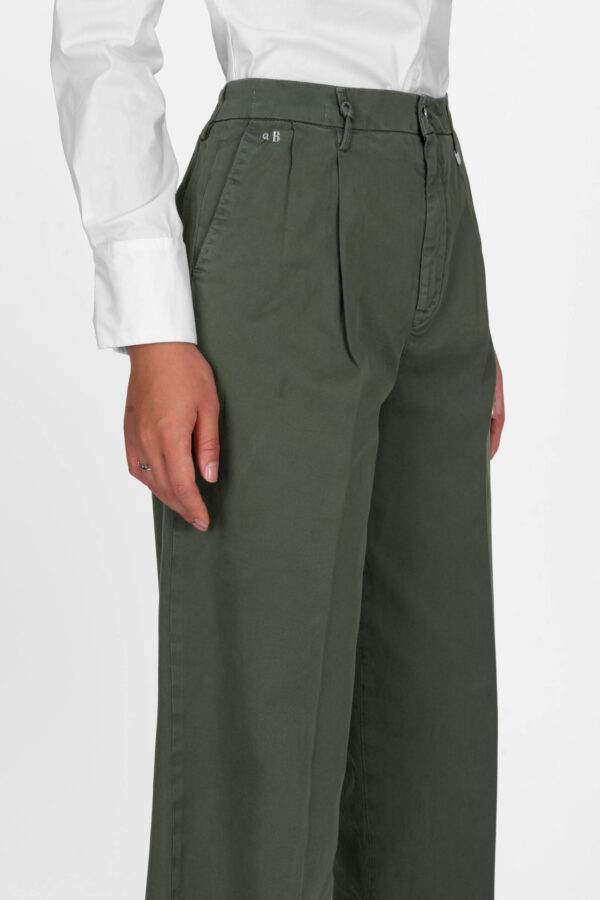 Sartoria Tramarossa PANTALONE AURELIA WIDE LEG IN GABARDINA DI COTONE VERDE Italy