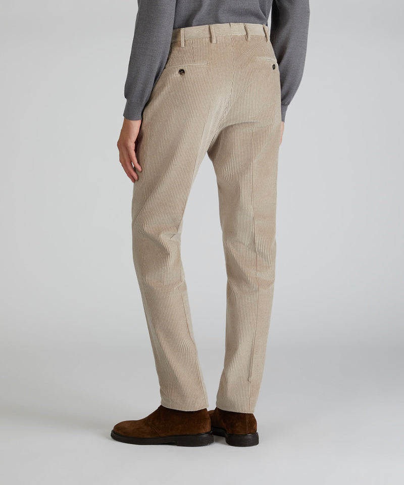 Slowear Pantalone regular fit in velluto Spedizione Gratuita