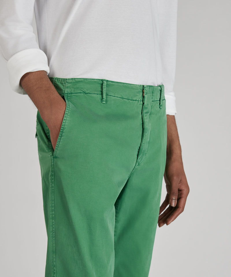 Slowear Pantalone slim fit in gabardina stretch certificata Acquista Ora