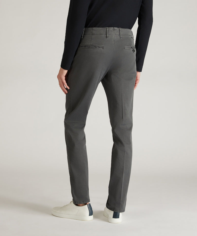 Slowear Pantalone slim fit in gabardina stretch certificata Consegna Veloce