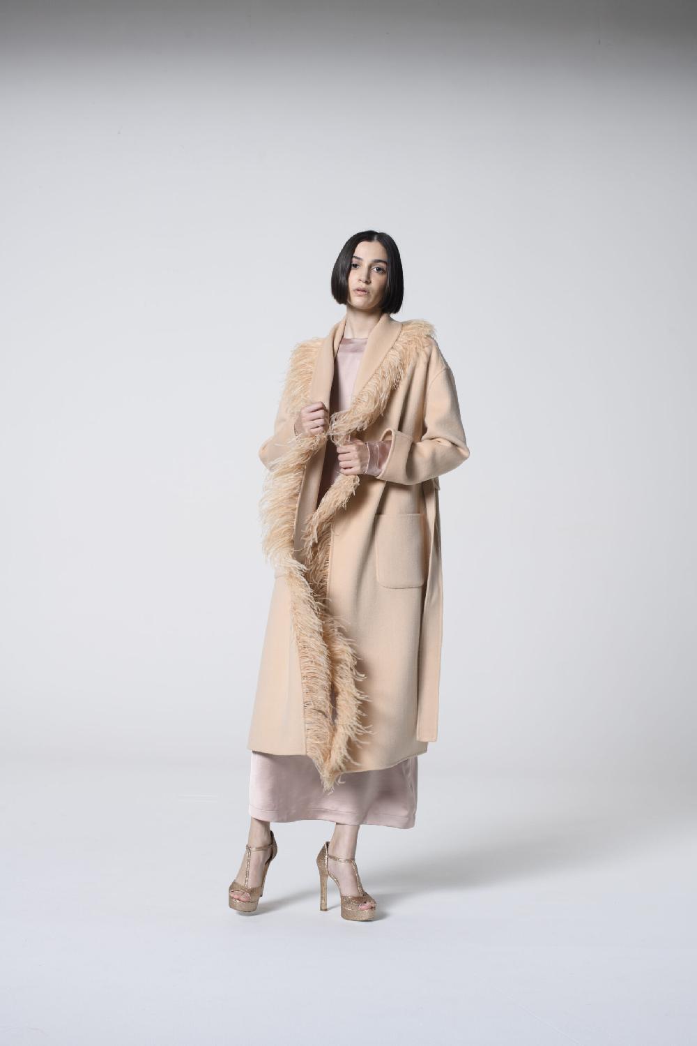 Soallure CAPPOTTO IN PURA LANA CON PIUME Saldi Di Fabbrica
