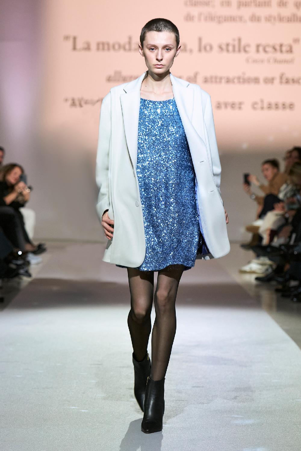 Soallure ABITO TUNICA CON SCOLLO A BARCHETTA PAILLETTES In Linea