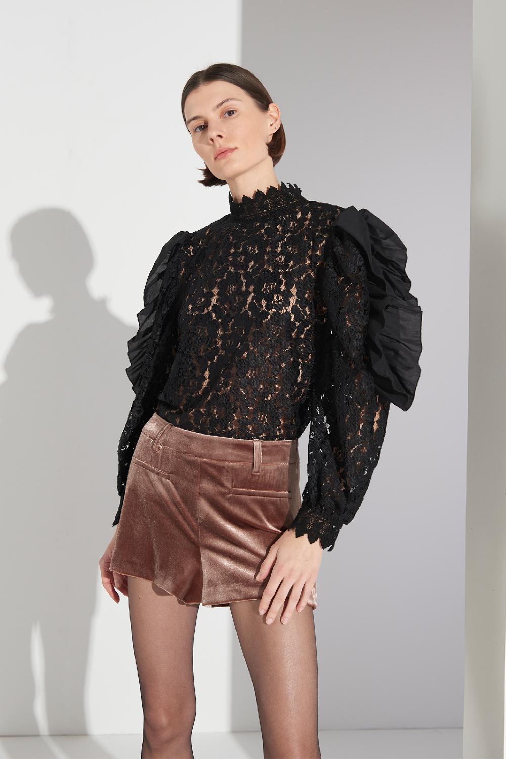 Soallure SHORT VELLUTO 2025