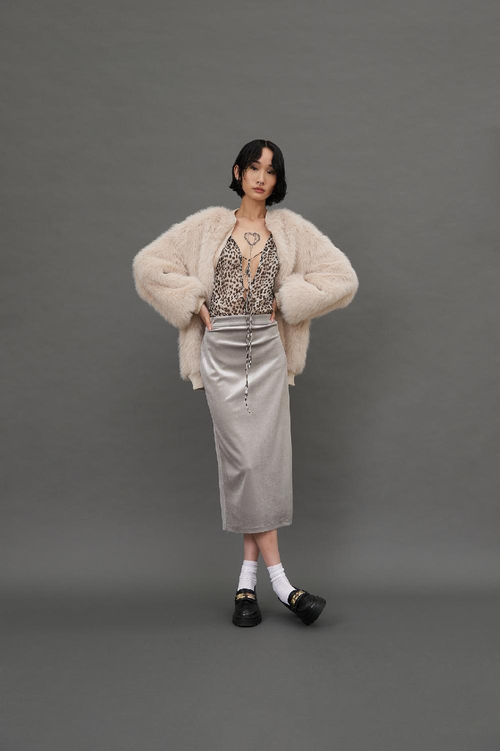 Soallure BLUSA CON SCOLLO PROFONDO A FANTASIA LEOPARDATA Pezzi Unici