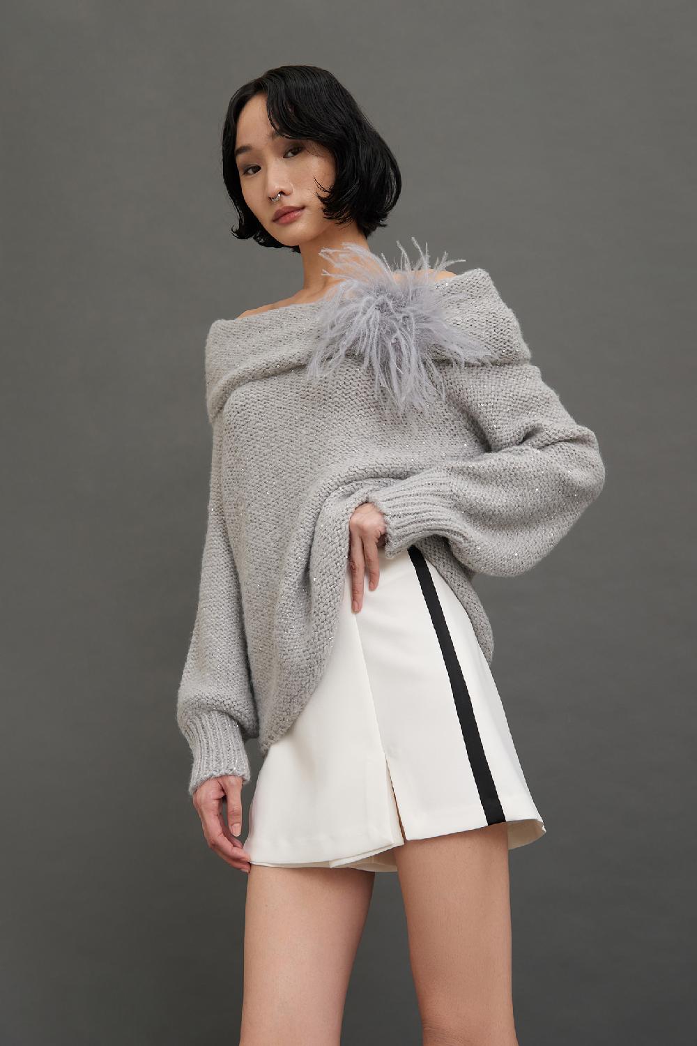 Soallure GONNA PANTALONE CON SPACCHETTI E DETTAGLI IN SATIN 2025