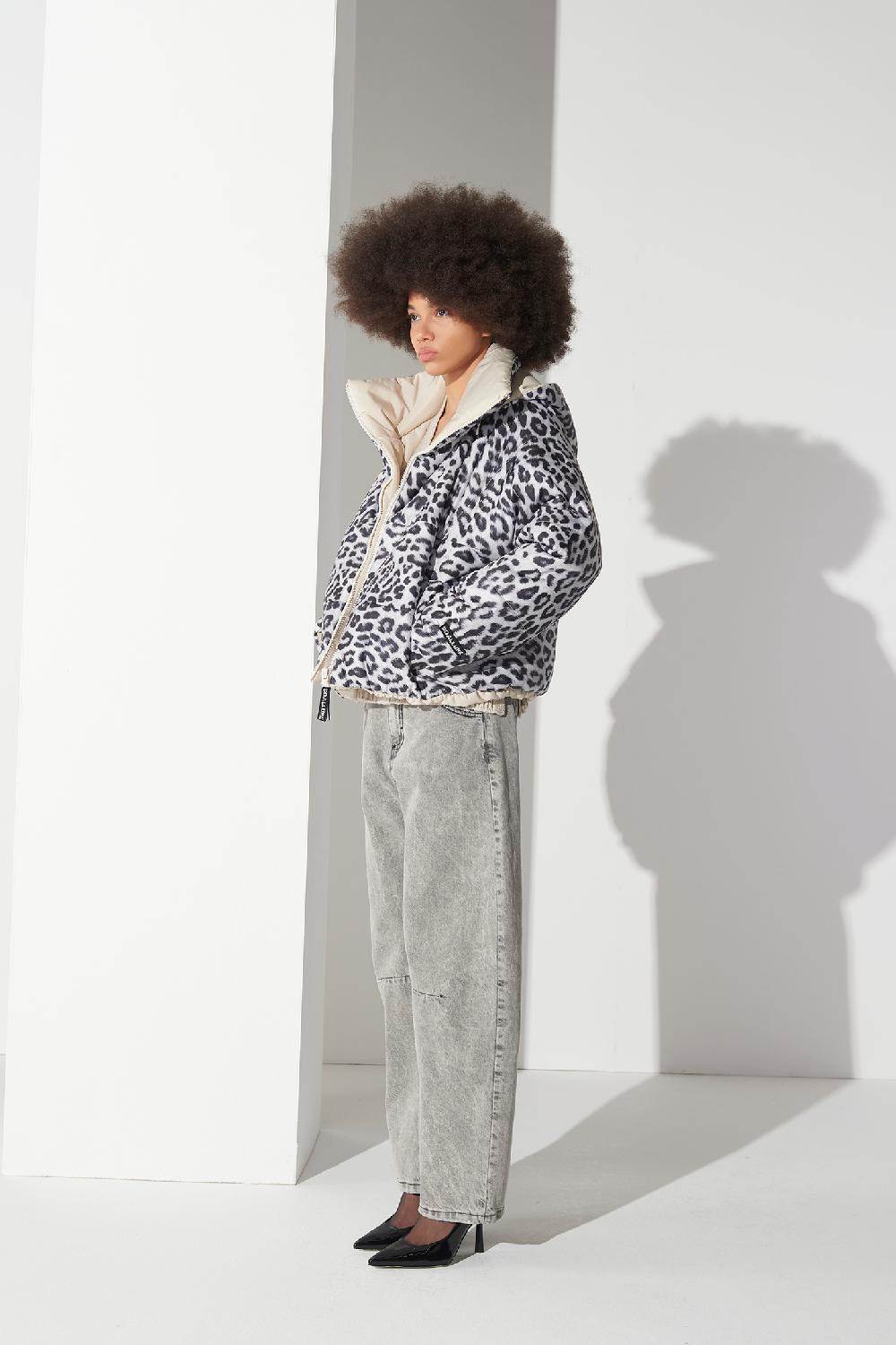 Soallure PIUMINO CON CAPPUCCIO FANTASIA LEOPARDATA Presa