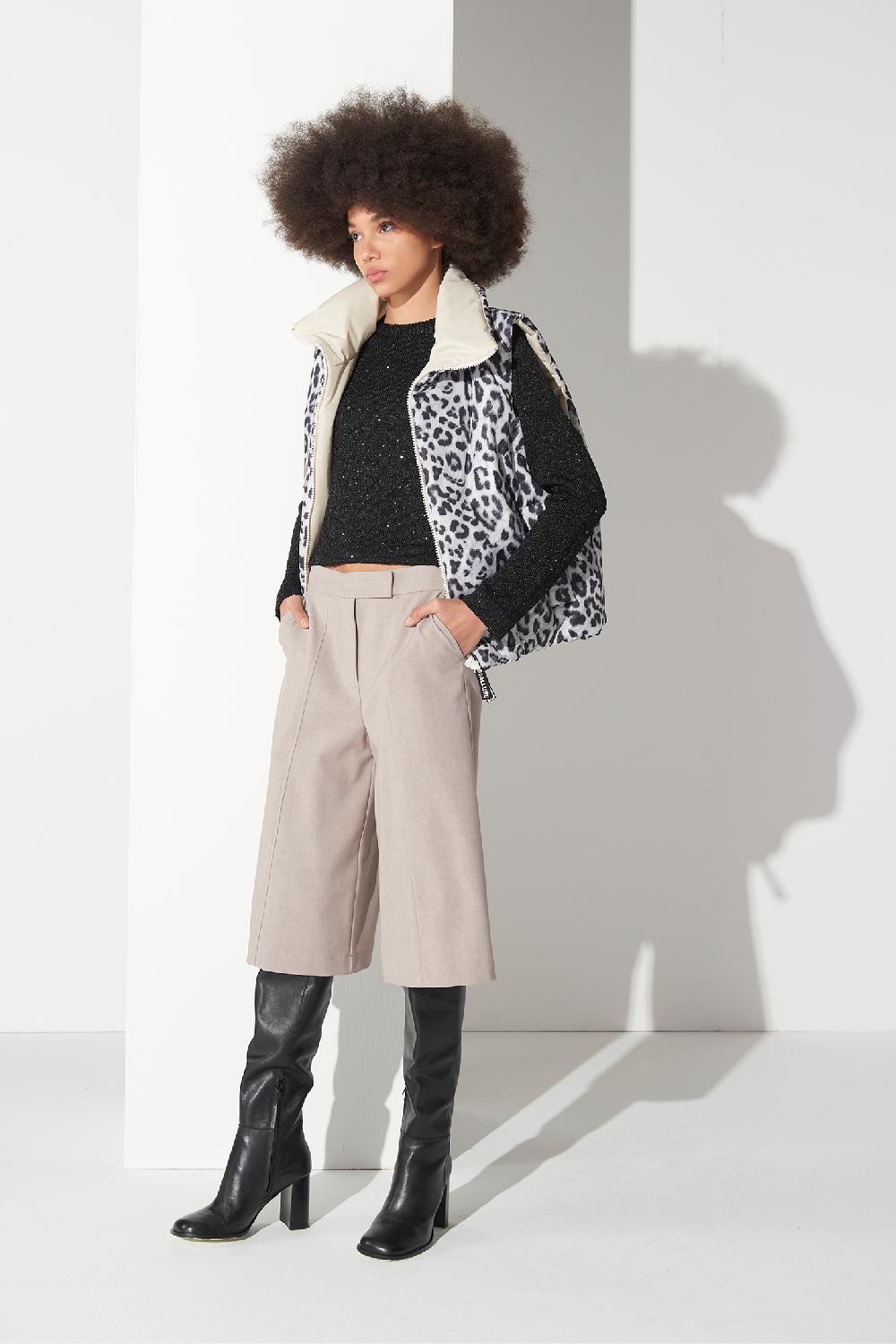 Soallure PIUMINO GILET CON STAMPA LEOPARDATA Sconto