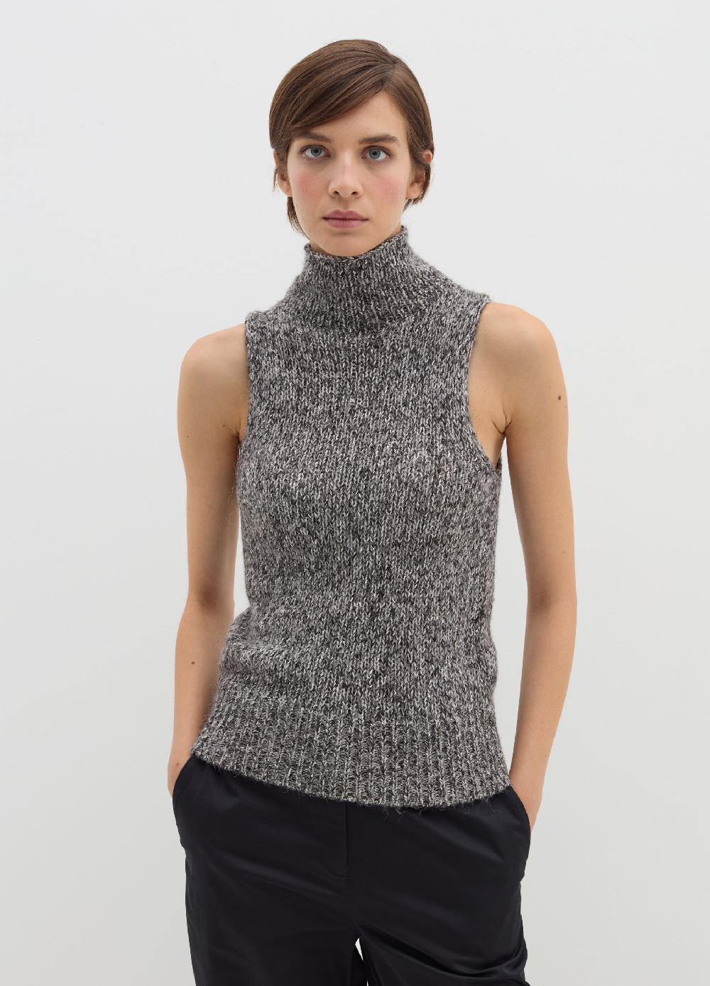 Stefanel Tank top a collo alto effetto mouline Offerta