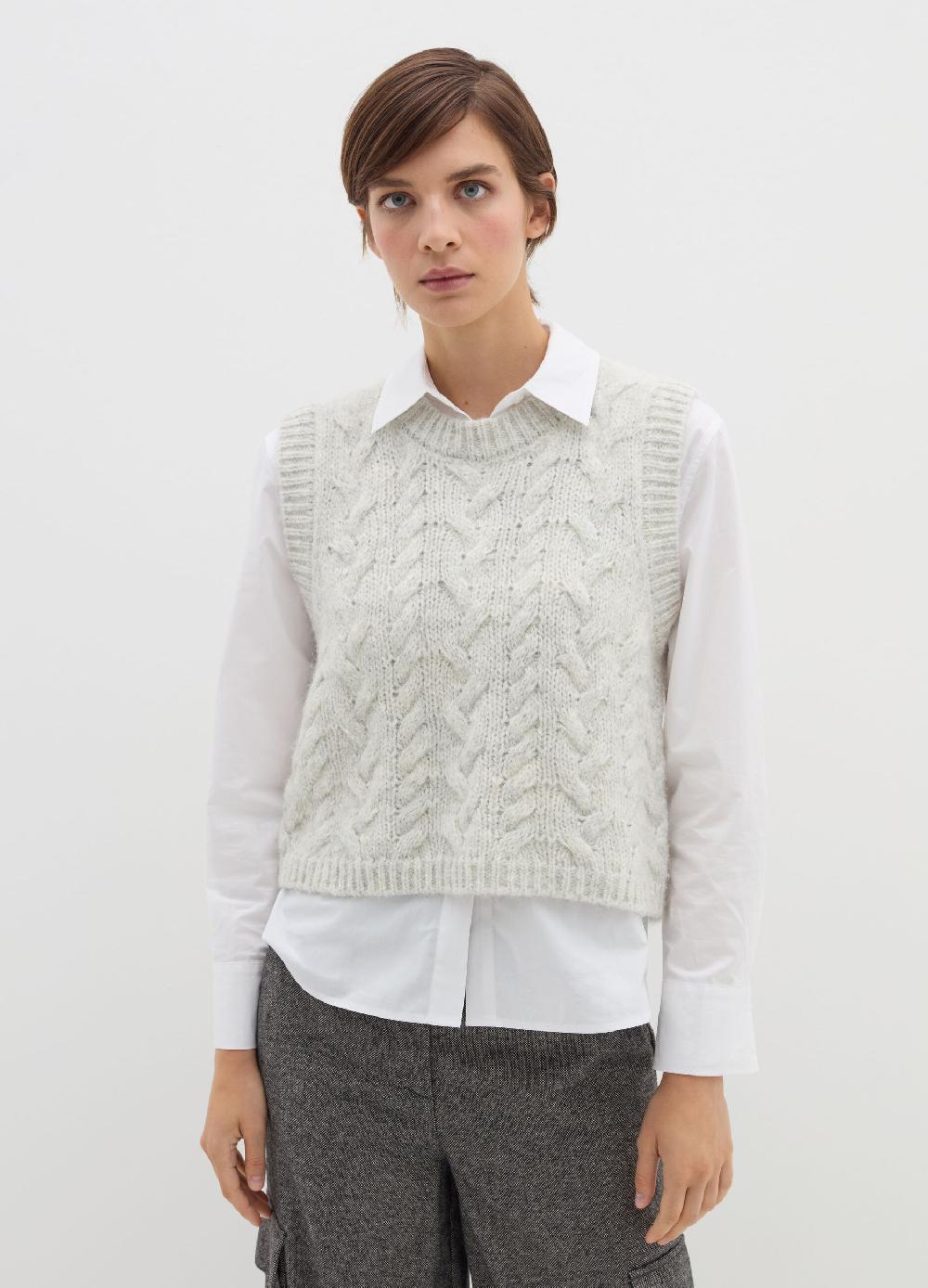Stefanel Gilet chiuso con laccetti Saldi