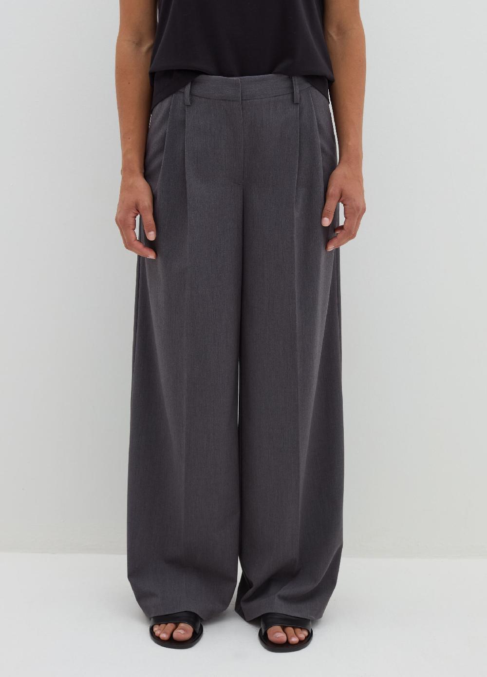 Stefanel Pantalone slouchy fit con pinces Spedizione Gratuita