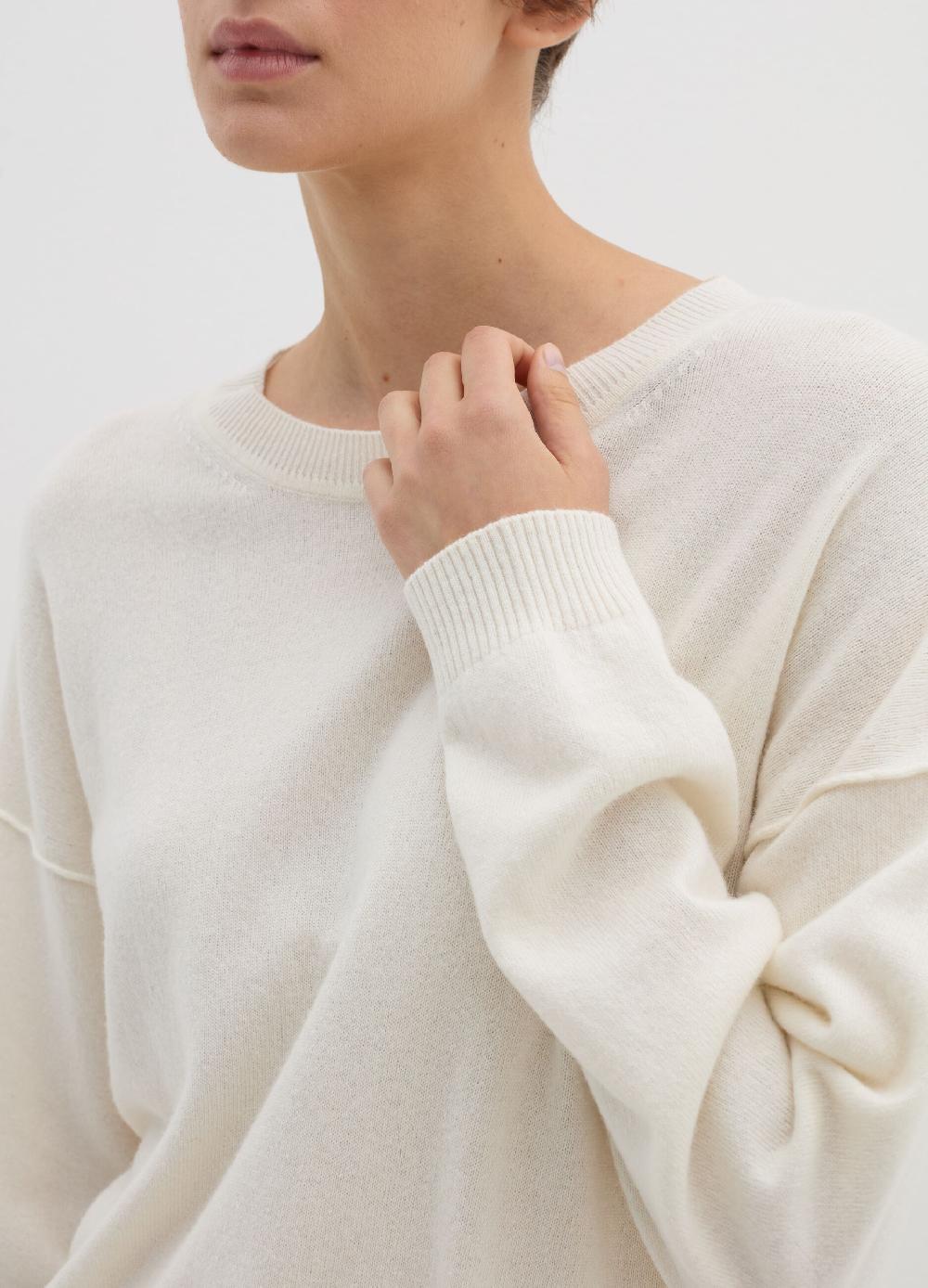 Stefanel Pullover oversize con scollo rotondo Sottocosto