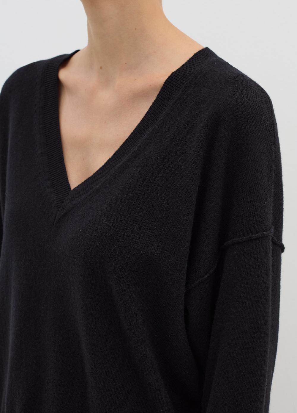Stefanel Pullover in lana viscosa e cashmere con scollo a V Vendita Calda
