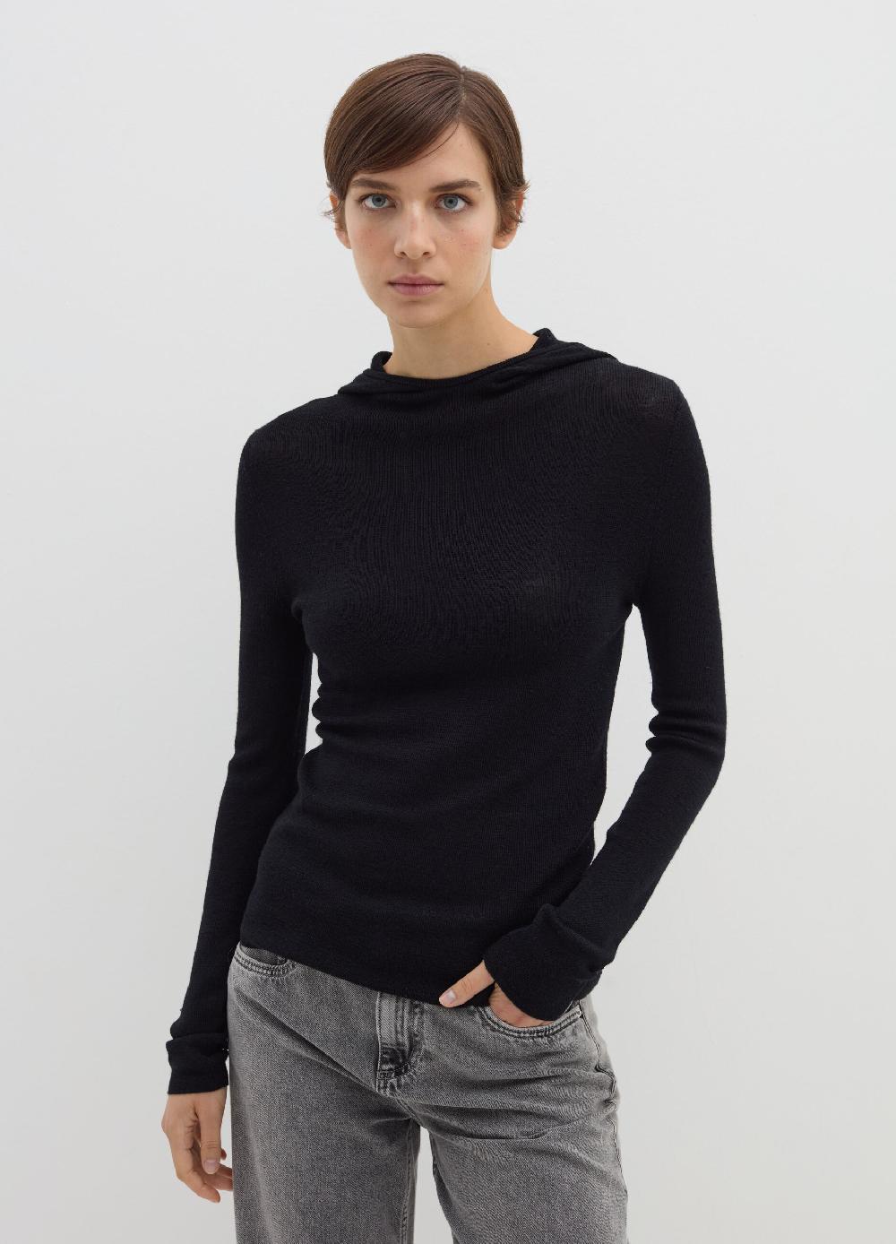 Stefanel Maglia in lana e seta con cappuccio Nuovo
