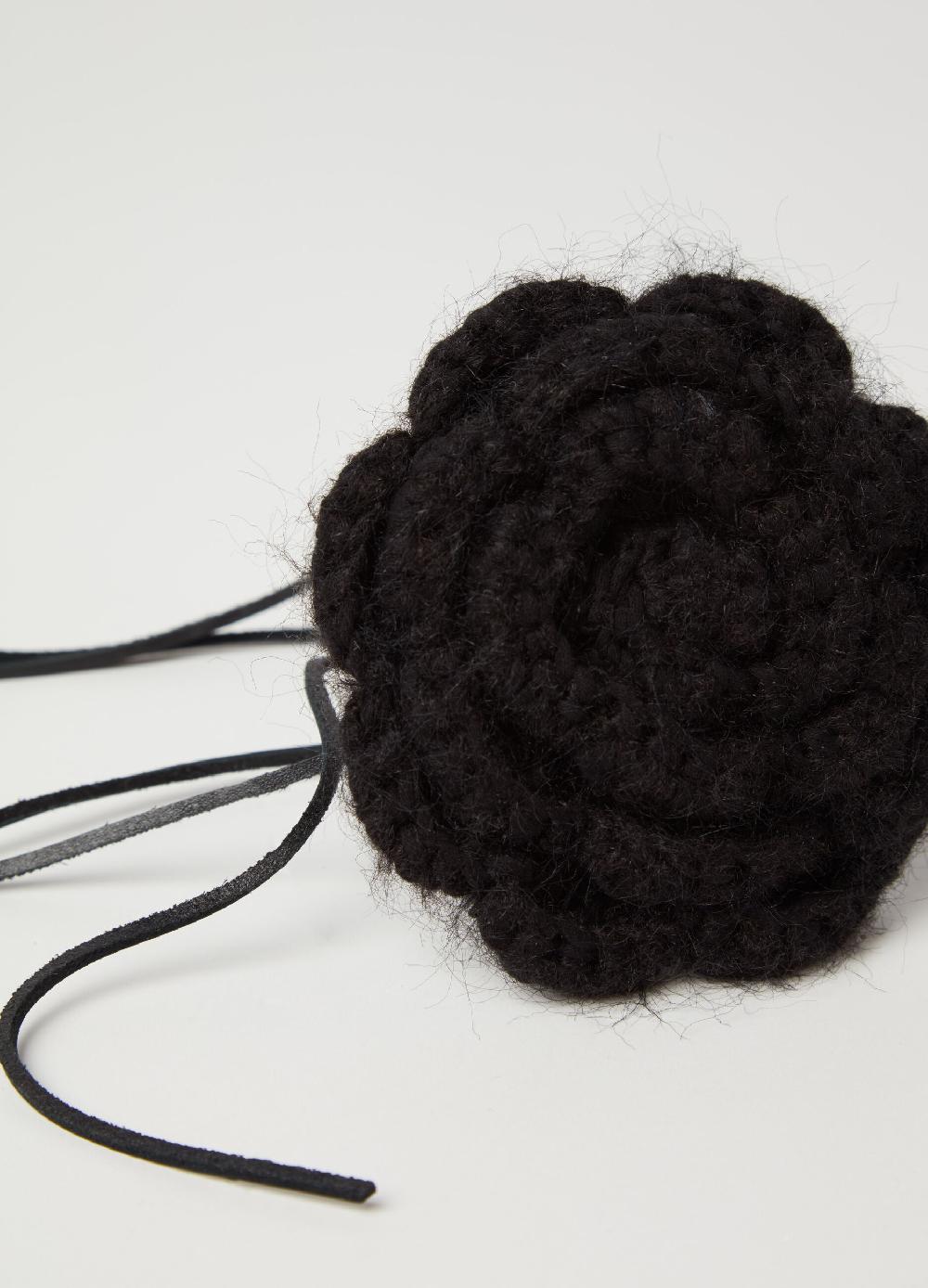 Stefanel Cintura sottile con applicazione fiore Outlet