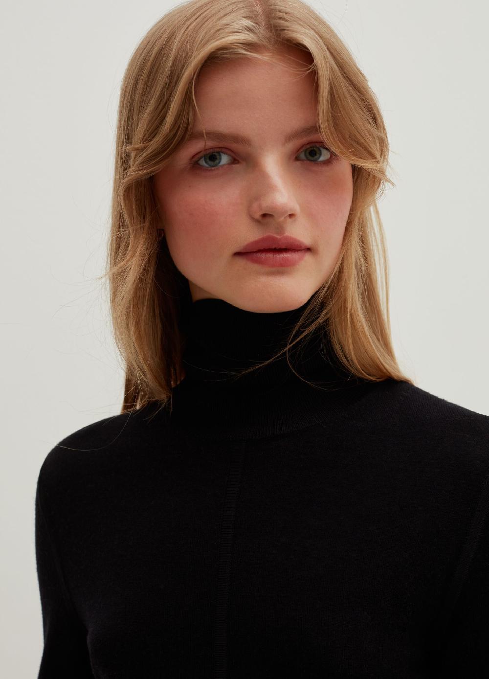 Stefanel Pullover in lana e seta a collo alto Promozione Limitata