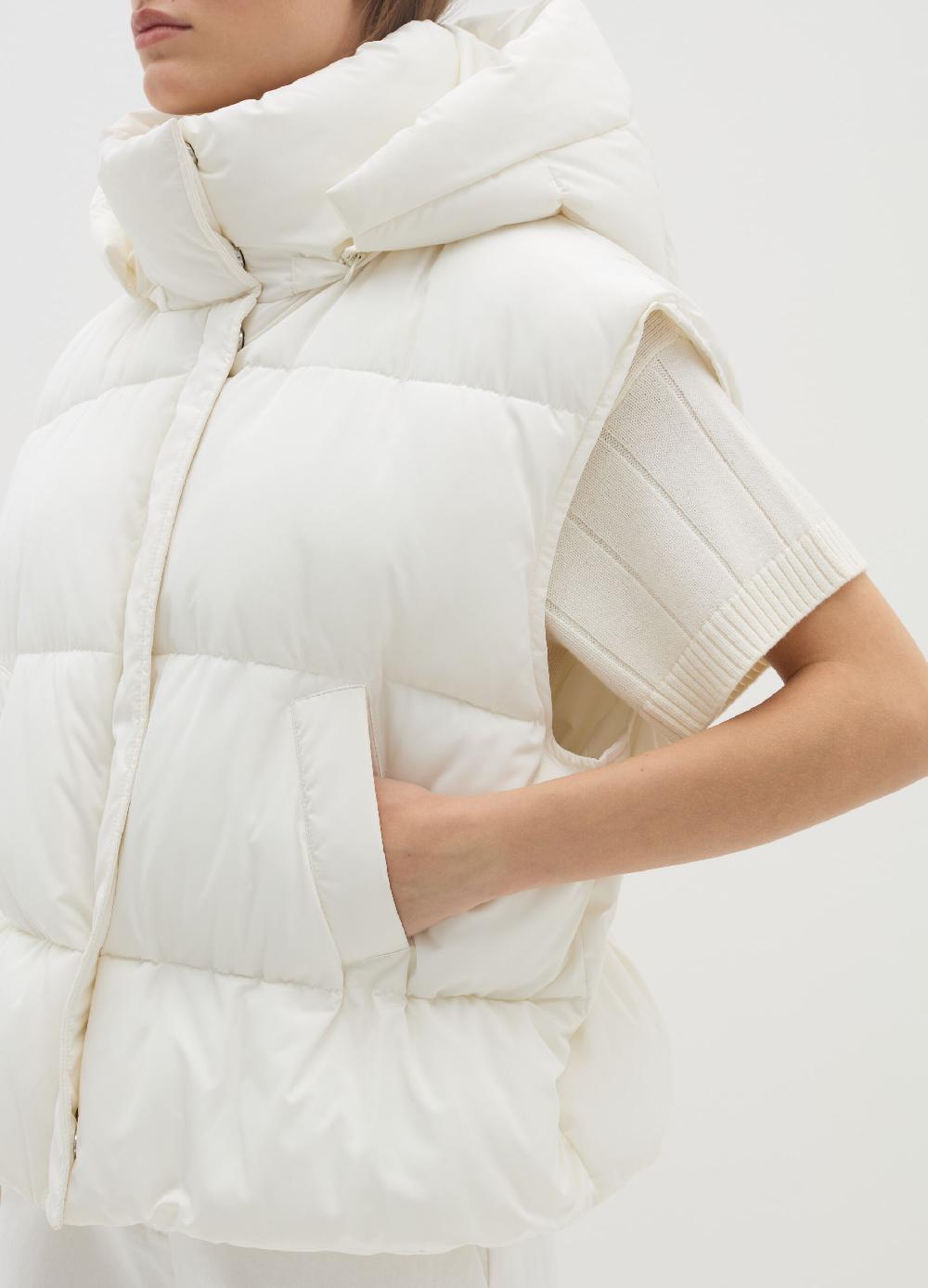 Stefanel Gilet imbottito con cappuccio rimovibile Sconto