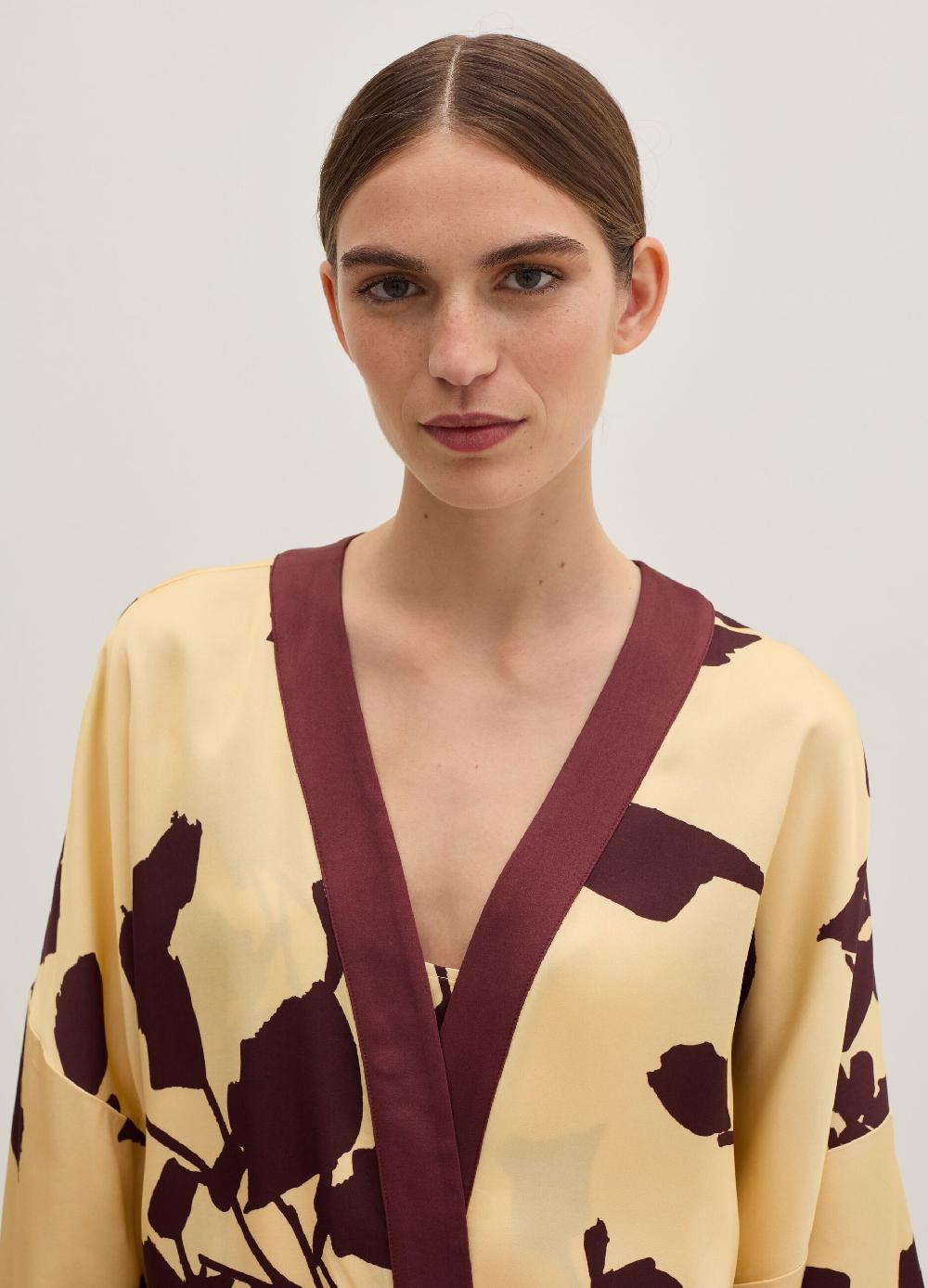 Stefanel Kimono aperto in viscosa con fantasia In Saldo