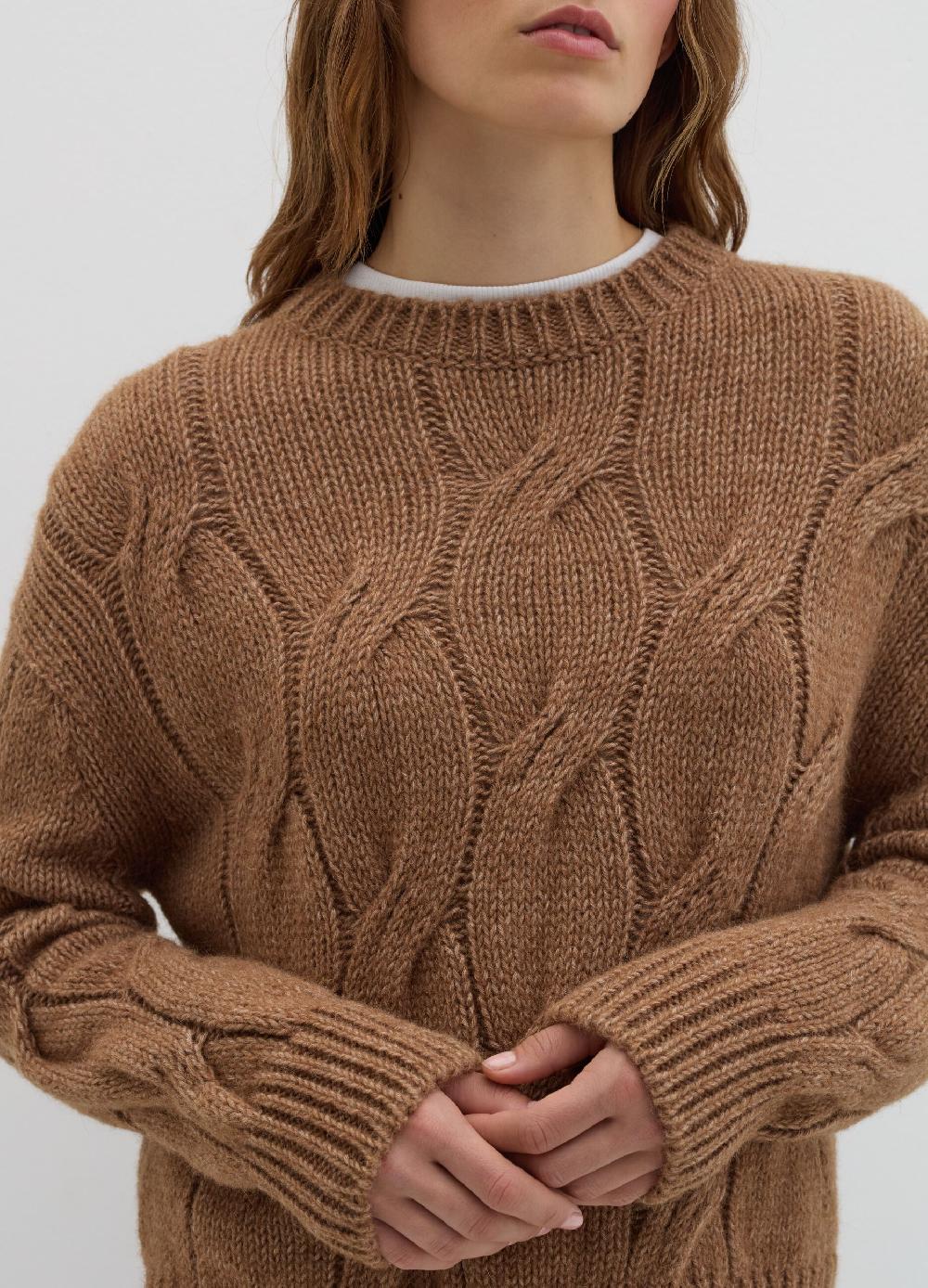 Stefanel Pullover oversize con lavorazione a treccia Vendita