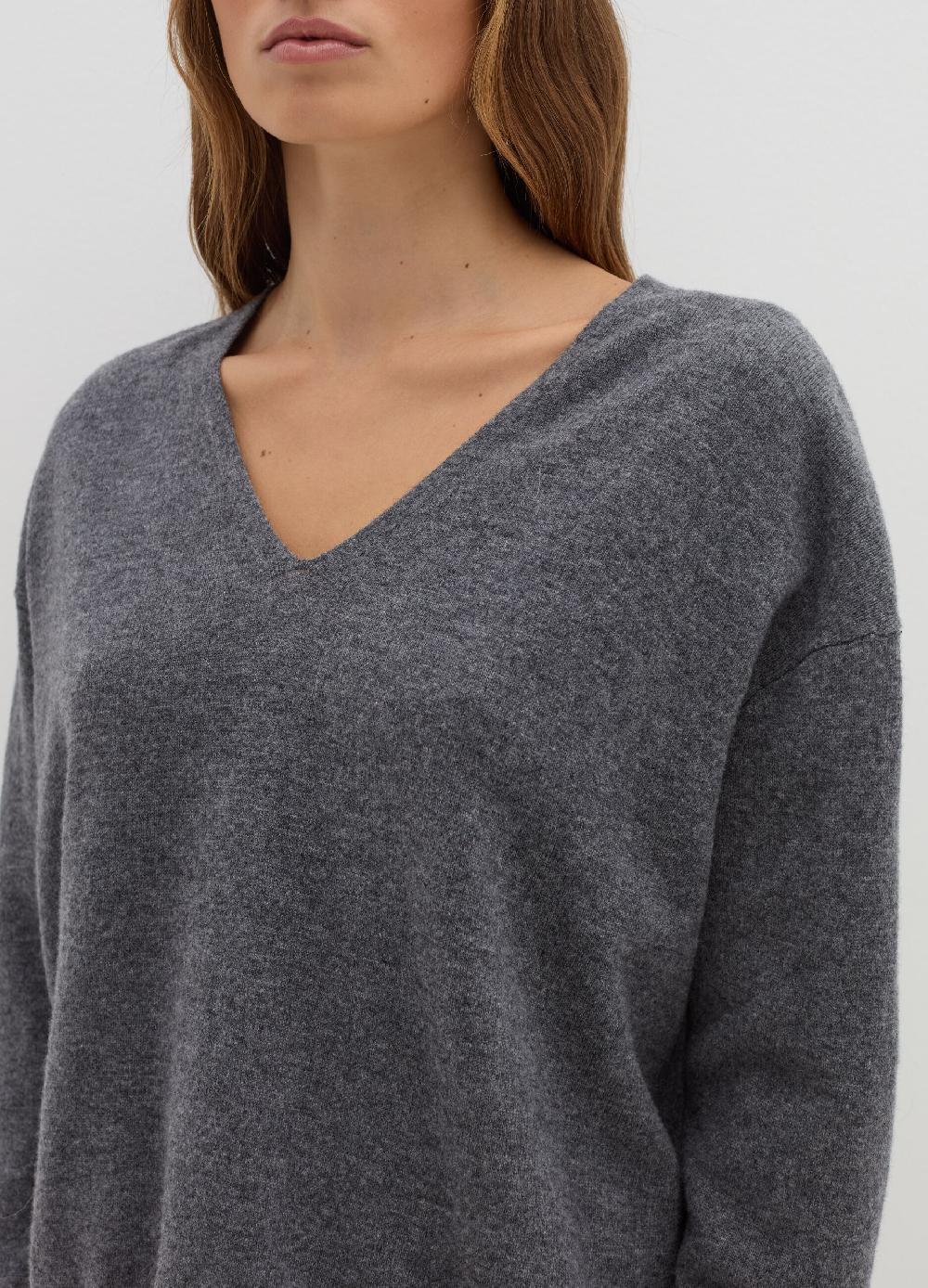 Stefanel Pullover in lana e cashmere con scollo a V Pezzi Unici