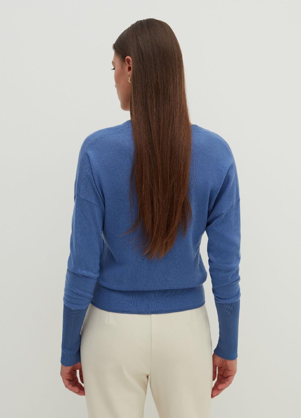 Stefanel Pullover in lana e seta con scollo a V Presa
