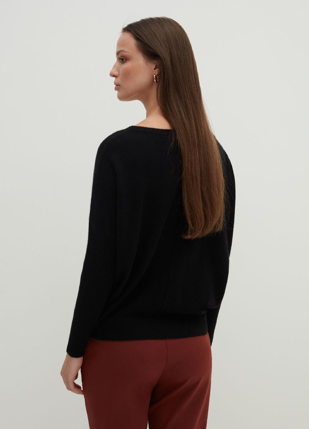 Stefanel Pullover in cashmere scollo a barca Super Saving Price
