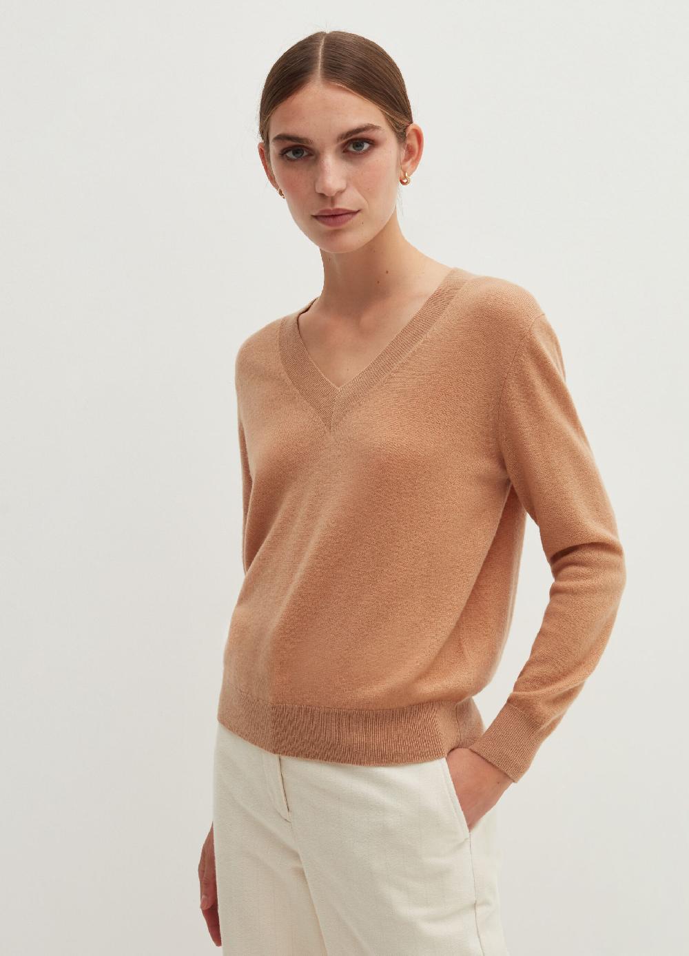 Stefanel Pullover in lana con scollo a V Latest stili