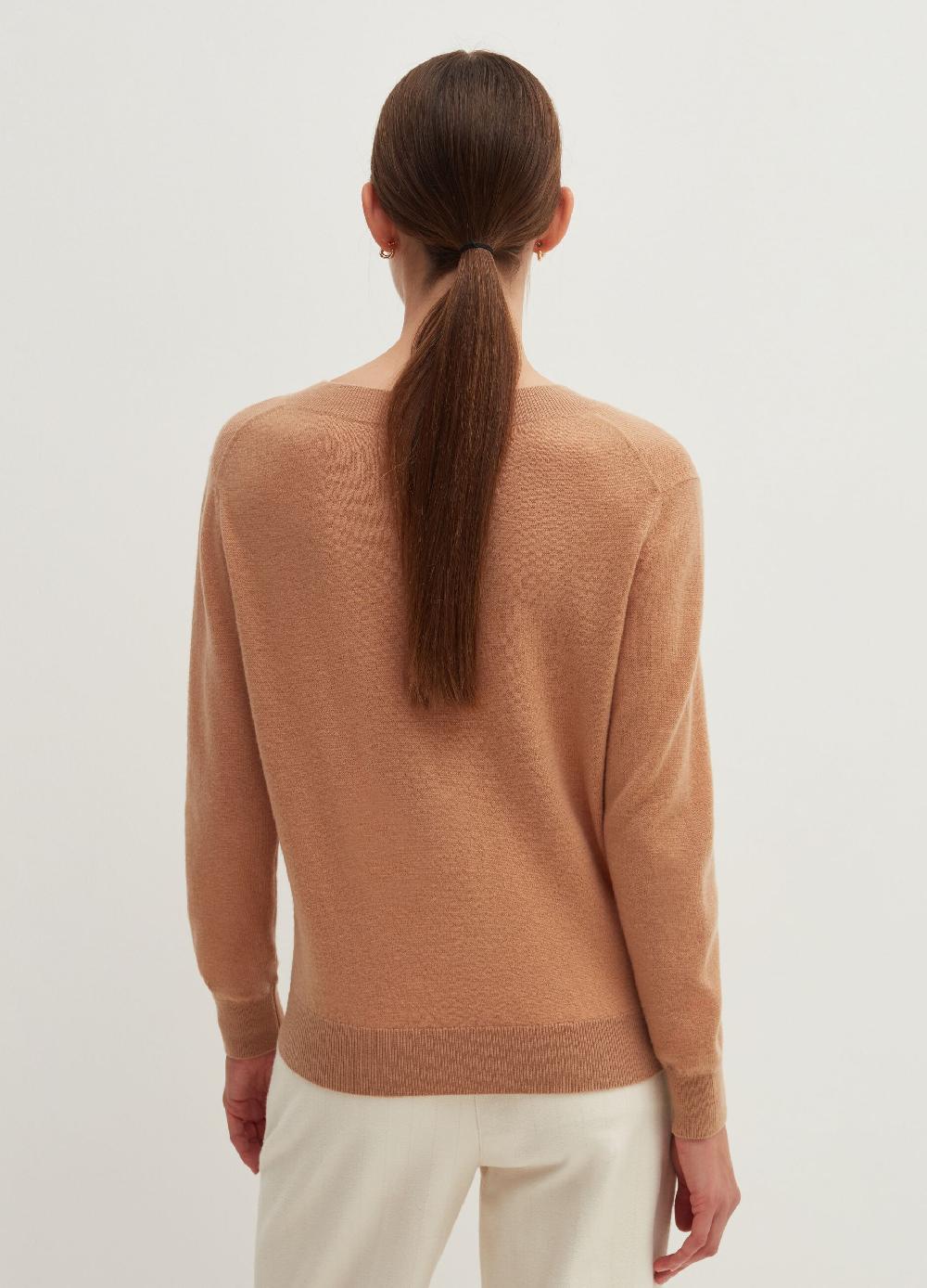 Stefanel Pullover in lana con scollo a V Latest stili