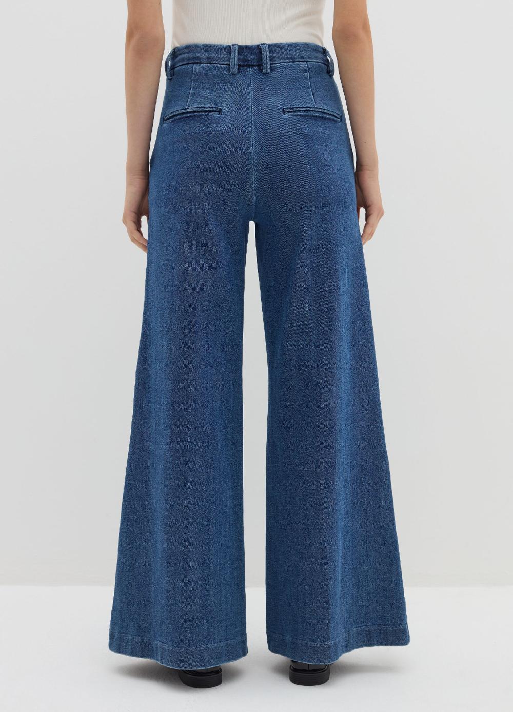 Stefanel Jeans a gamba larga rinsed Affare Del Giorno