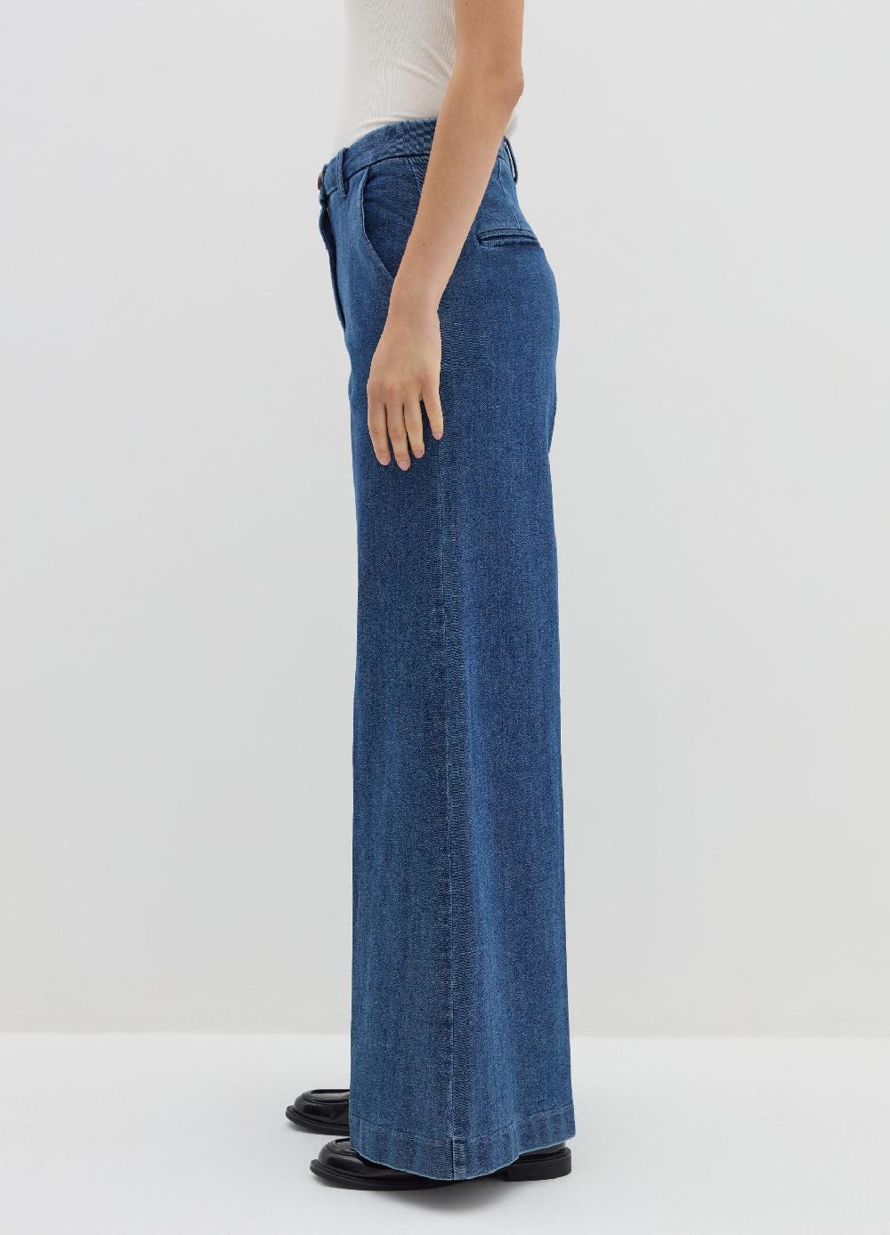 Stefanel Jeans a gamba larga rinsed Affare Del Giorno